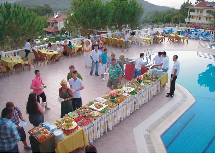 Leytur Hotel 3*