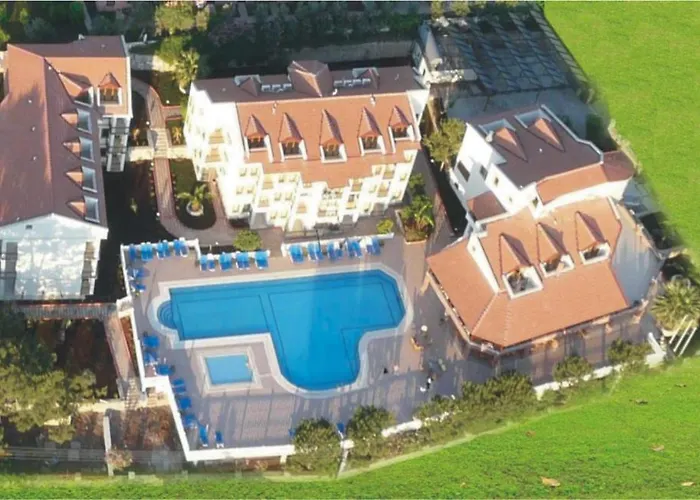 Leytur 3*