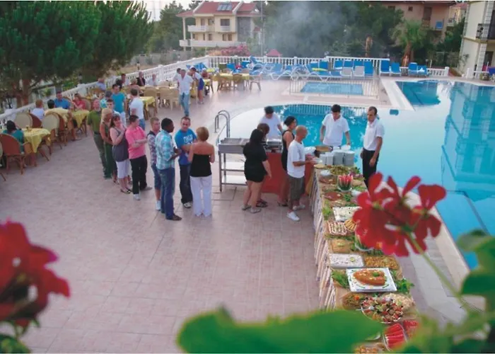 Leytur Hotel 3*